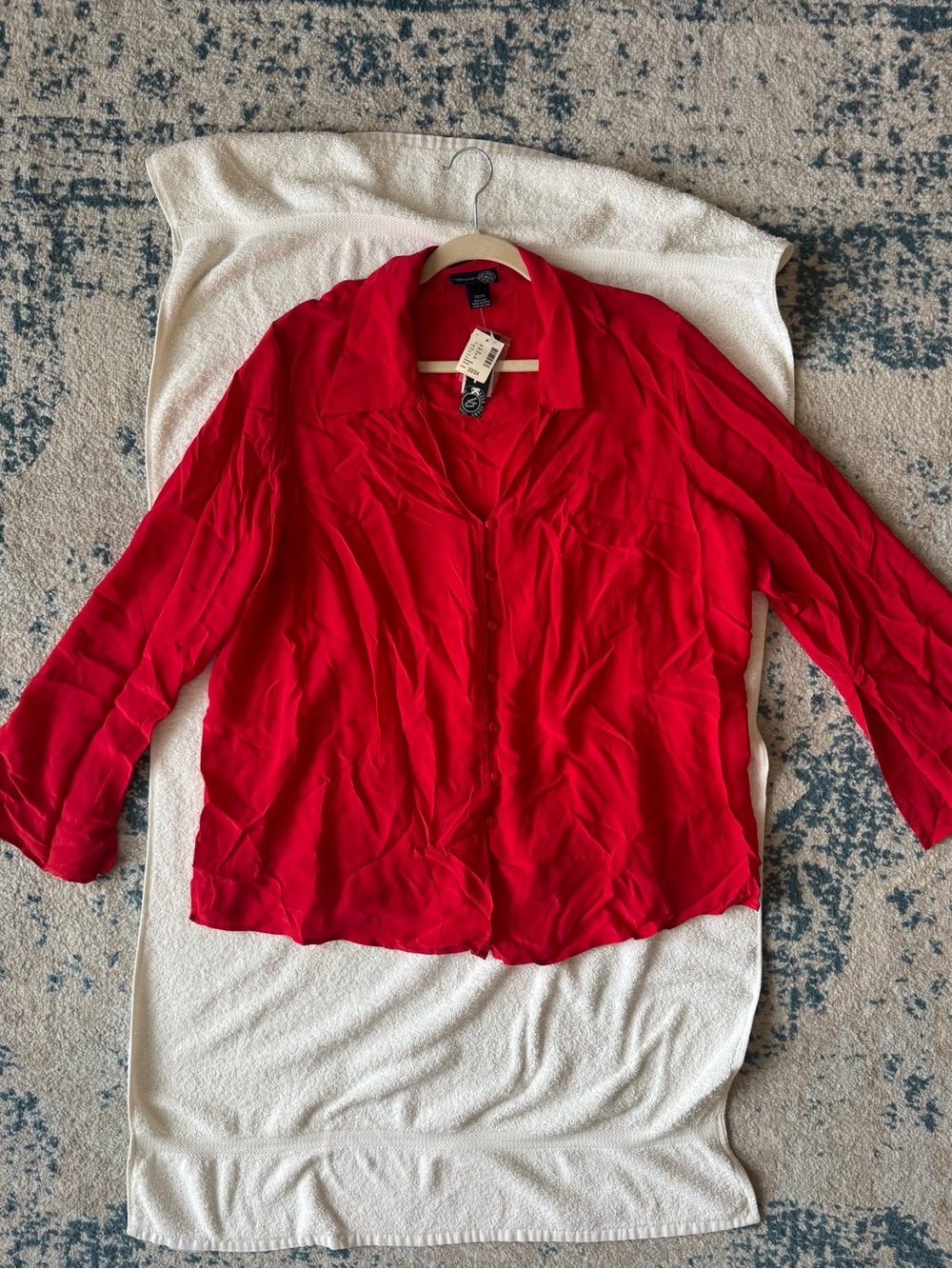 100% Silk Venezia Jeans by Lane Bryant Red Button-Down Blouse 22/24